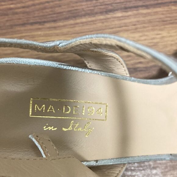 Ma+DE |94 Metallic Silver Leather Sandals with Curved Block Heel. Size 37. - Picture 4 of 8